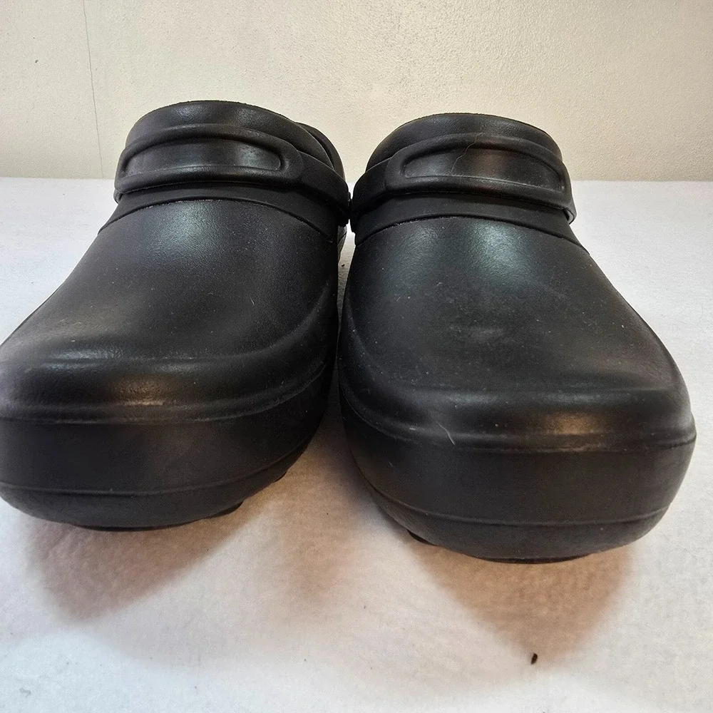 y2k Crocs Womens 11 Black Clogs Lock Slip Resistant‎ Work Food Service Kitchen